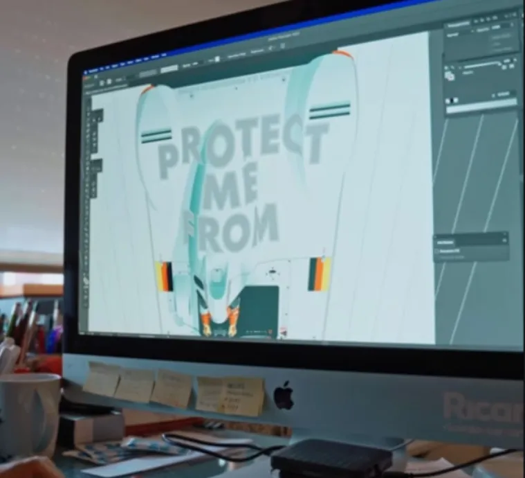 Uma lenda das pistas. Uma obra de arte para a sua coleção.