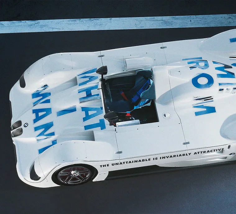 Uma lenda das pistas. Uma obra de arte para a sua coleção.